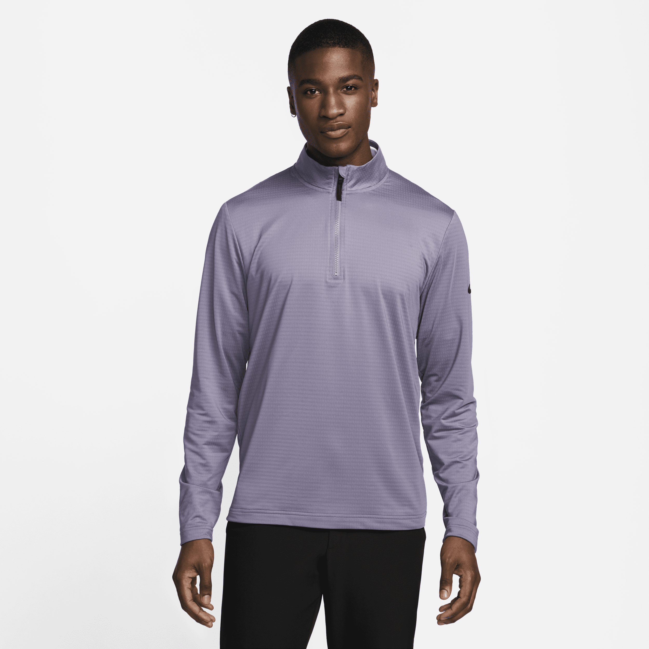 Nike Victory-Dri-FIT-golftrøje med 1/2 lynlås til mænd - lilla Nike Victory-Dri-FIT-golftrøje med 1/2 lynlås til mænd - lilla